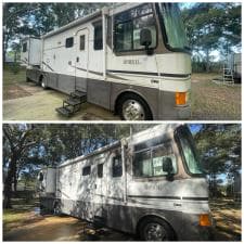 Algae-covered-RV-Washing-in-Summerdale-AL 7