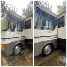 Algae-covered-RV-Washing-in-Summerdale-AL 11
