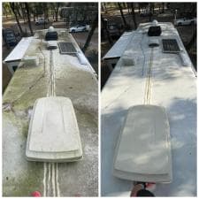 Algae-covered-RV-Washing-in-Summerdale-AL 18
