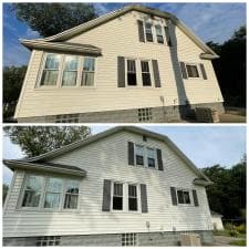 House-Washing-and-fall-out-on-a-busy-road-in-Spring-Lake-MI 12