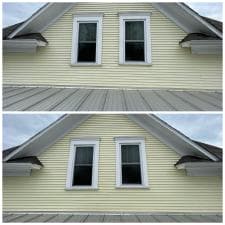 House-Washing-in-Grand-Haven-MI 0