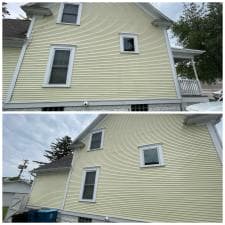 House-Washing-in-Grand-Haven-MI 3